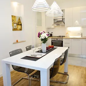 https://le-monde-apartment.splithotels.org